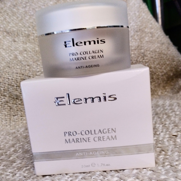 Elemis - Pro - Collagen Marine Cream - Picture 2 of 7
